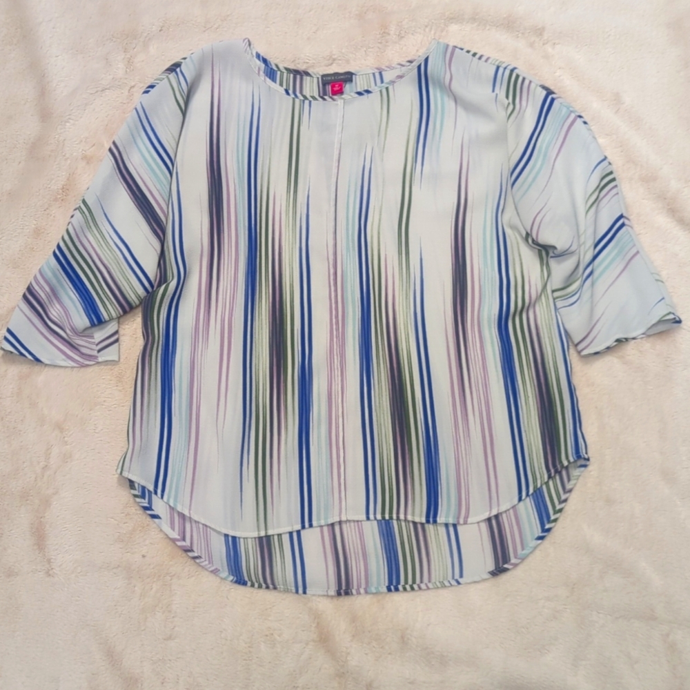 Vince Camuto Top